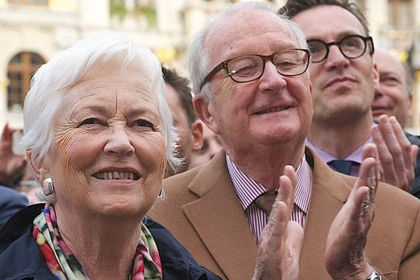 Le Roi Albert et la Reine Paola ont annulés toutes les activités et tous les déplacements prévus à cause de ce repos forcé.