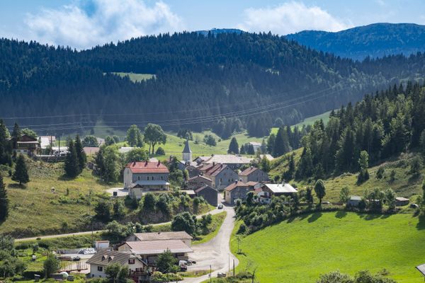 Le village des Moussières, dans le Jura.