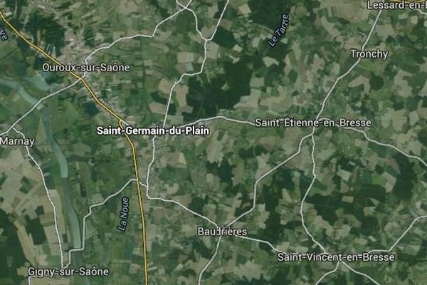 Un automobiliste a été retrouvé mort dans un plan d’eau entre Saint-Germain-du-Plain et Gigny-sur-Saône, en Saône-et-Loire, mercredi 24 décembre 2014.