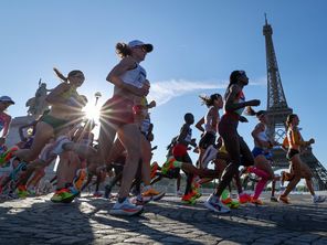 Le calendrier des principaux marathons en France permet aux coureurs professionnels comme amateurs de s'affronter sur les 42km de distance.