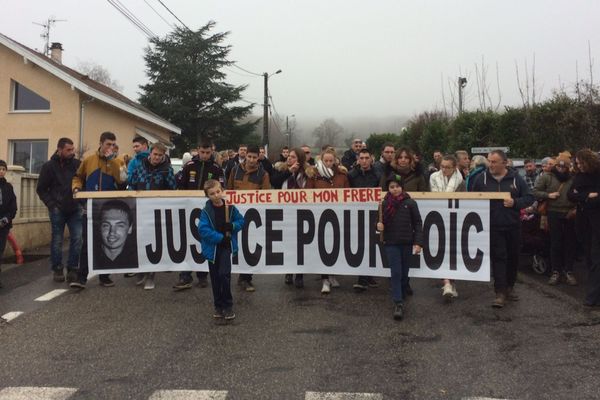 Manifestation à Crozet (Ain), le 16/12/2018