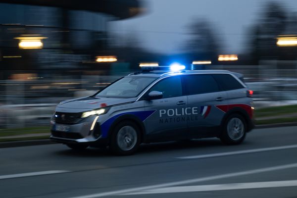 Un homme a été transporté à l'hôpital après avoir chuté d'un pont, mercredi 3 juillet 2024, à Clermont-Ferrand. (Image d'illustration)