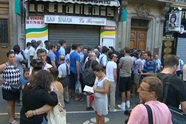 Boulevard d'Athènes, hommage à Jérémie rendu par les habitants du quartier