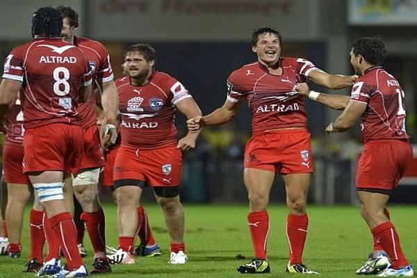 Clermont-Ferrand (Puy-de-Dôme) - le MHR bat l'ASM 21 à 20 sur le fil - 29 août 2014.