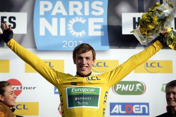 Damien Gaudin endosse le maillot jaune après sa victoire dans le prologue