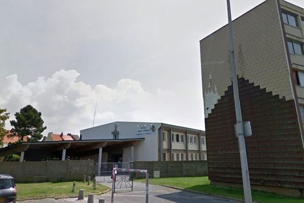 L'enfant était scolarisé en maternelle à l'école Saint-Patrick dans le quartier du Chemin Vert à Boulogne-sur-Mer 