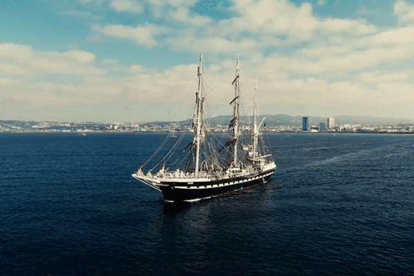 Le Belem à Marseille, vu depuis un drone, le 11 octobre 2023