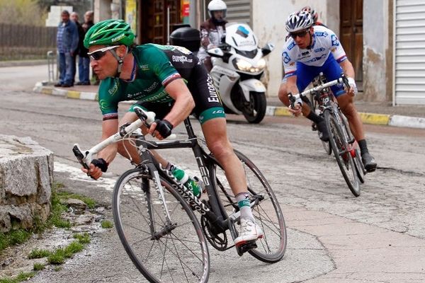 Voeckler sera absent des 4 jours de Dunkerque (ici en mars au Criterium International). 