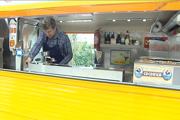 Benoît Lavalade, président de Yes We Truck et patron du Food Truck "Chez René", sera à 19h l’invité du journal régional de France 3 Limousin.