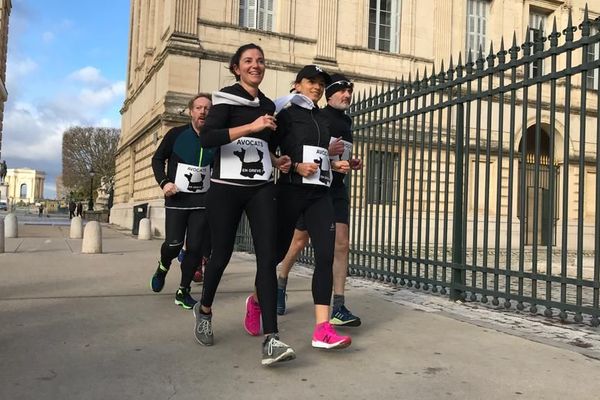 Les avocats du barreau de Montpellier font une course de relais pour protester contre la réforme des retraites - 28 janvier 2020