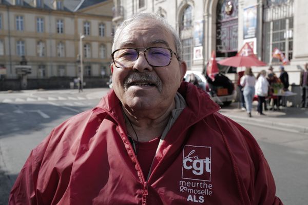 Tous les ans, Jean-Marie, 63 ans, militant CGT, défile dans la rue le 1er mai.