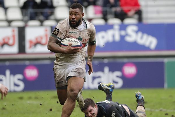 Pau L Ex Joueur De Rugby Steffon Armitage Condamné Pour Agression