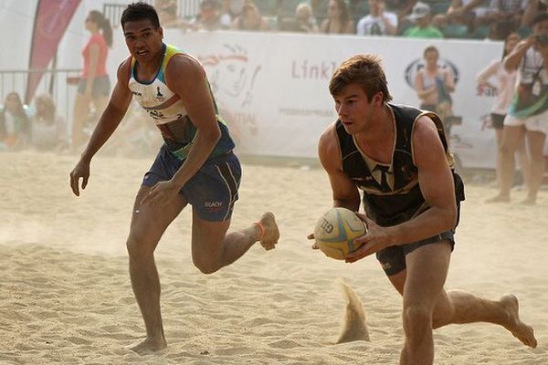 Hong Kong Beach Rugby 2013 ( CC Istolethetv / Flickr) 