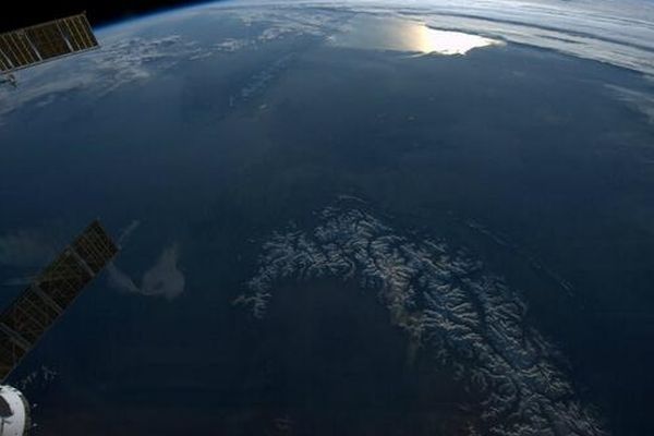 Les pyrénées vues par l'astronaute américain Thomas H. Marshburn