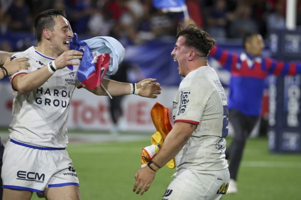 Sam Davies et Barnabé Massa, ainsi que leurs coéquipiers du FCG, feront face au RC Vannes, ce samedi 8 juin, en finale de Pro D2.