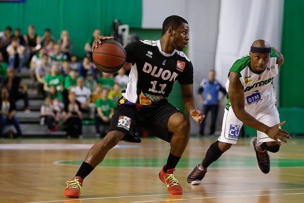 Erving Walker a joué pour Dijon lors de la saison 2014-2015