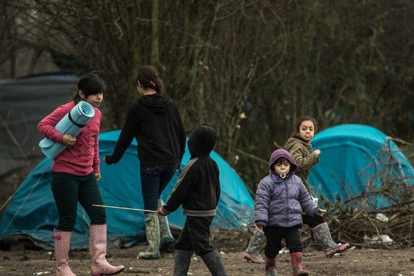 Archive. Enfants migrants à Grande-Synthe. 