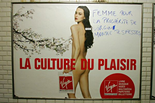 Une publicité dans le métro parisien, photo prise en octobre 2006.