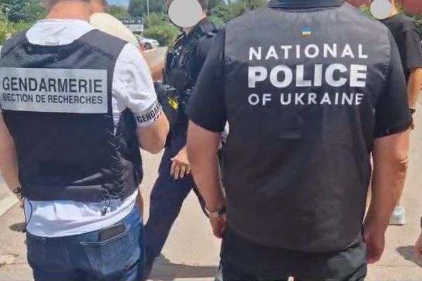 L'enquête remonte à l'année dernière, quand la police ukrainienne a signalé aux autorités françaises que des membres présumés du groupe Zaliutynski s'étaient installés sur la Côte d'Azur.