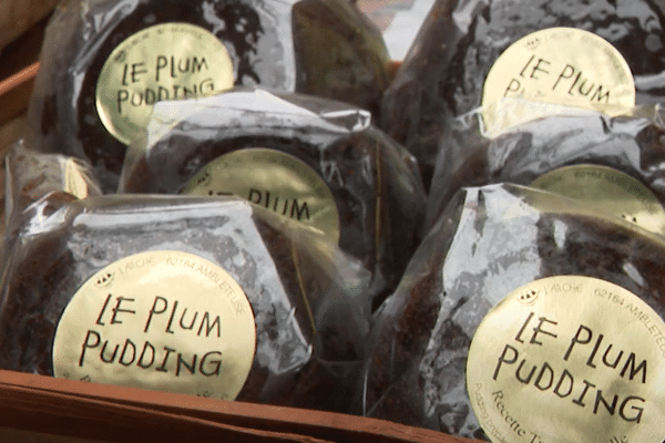 Le plum pudding, une gourmandise de Noël d'origine anglaise, devenue spécialité de la Côte d'Opale.