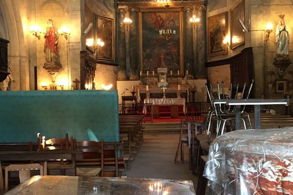 Des meubles pour les sinistrés stockés dans l'église de Gaillac-Toulza