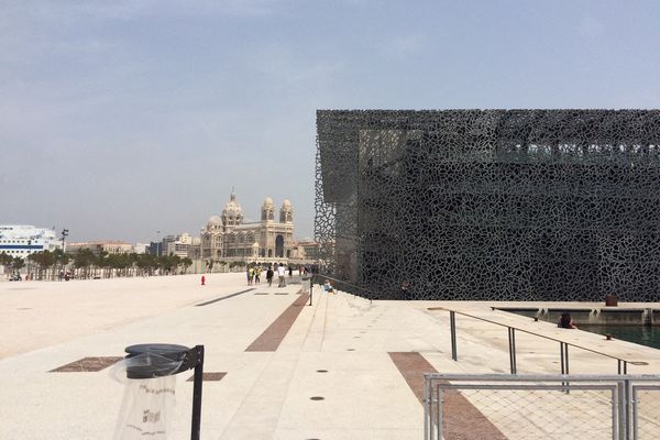 Une journaliste marseillaise a porté plainte pour agression lors d'un contrôle d'identité près du Mucem, en marge de la visite du président Macron le 27 juin.