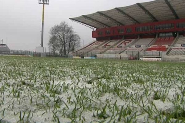 La pelouse sera t elle cette fois en état pour accueillir le match contre l'OM ?