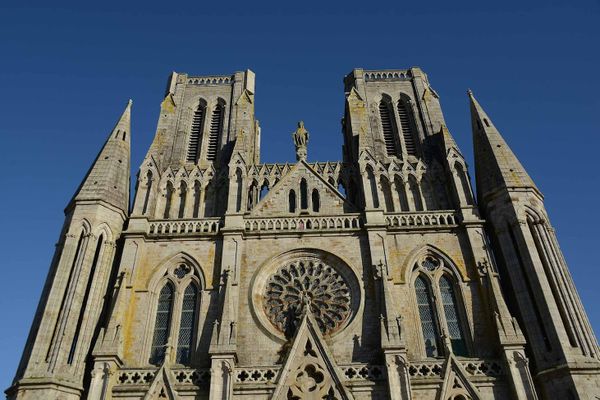 Ciel bleu ou rares nuages passagers ce jeudi en Normandie