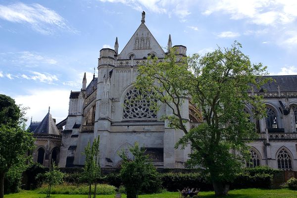 Le soleil revient illuminer Saint-Omer (62)