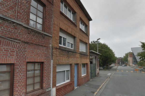 L'accident a eu lieu dans cette maison de la rue du Fresnoy à Tourcoing.