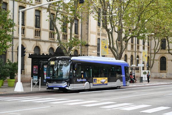 La circulation des bus du réseau Mistral pourrait être perturbée à Toulon le 10 mai, jour du passage de la flamme olympique dans la ville.