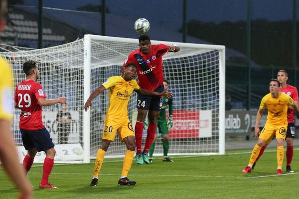 38e jourée de Ligue 2, entre La Berrichonne de Châteauroux et le Stade Brestois