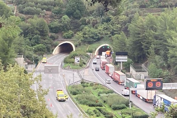 Des kilomètres de bouchons sur l'A8 ce mardi 24 octobre