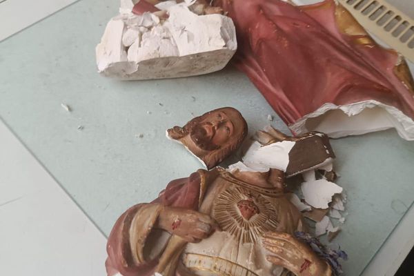 Plusieurs effigies religieux ont été détruites par un individu, dans l'église du Sacré-Cœur, à Nice.