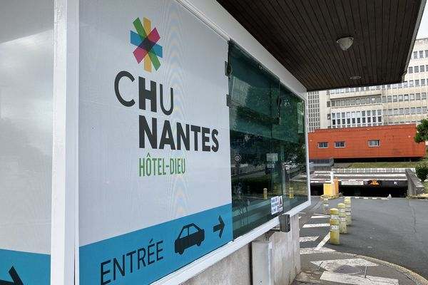 Avec ce nouveau logo, la direction du CHU de Nantes dit vouloir promouvoir l'image de l'établissement.