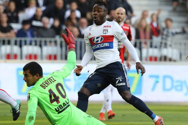 Maxwel Cornet, auteur de l'un des trois buts lyonnais en première mi-temps