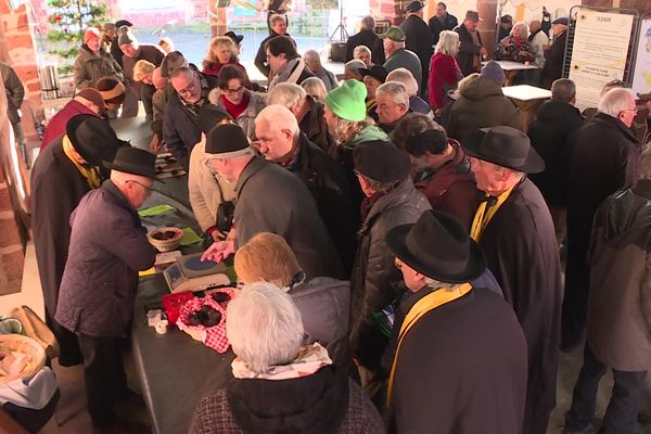 Les paniers de truffes ont été vendus en moins de vingt minutes, le 20 décembre 2024, à Meyssac (Corrèze).