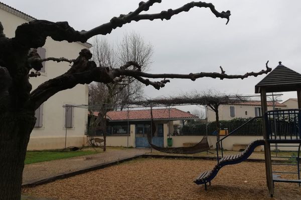 L'école de Vallabrègues dans le Gard