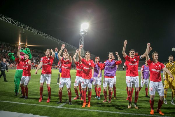 Nîmes - les Crocos victorieux de Lorient 1 à 0 grâce à un but des Merlus - 24 avril 2018.