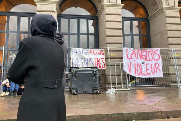 L'accès au palais universitaire de Strasbourg a été bloqué toute la matinée.