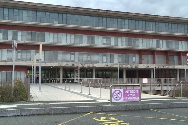 L'hôpital inter-communal de Castres-Mazamet - où l'erreur médicale a eu lieu - sera également jugé en tant que personne morale.