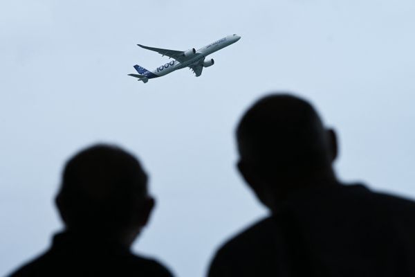 Vol d'un AIRBUS à Singapour