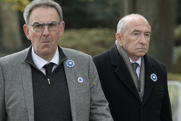 Gérard Collomb devance largement son adversaire direct, David Kimelfeld, qui souffre encore d'un déficit de notoriété, alors que l'élection pour la métropole se rapproche.