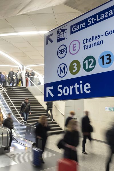 Station Saint-Lazare (illustration)