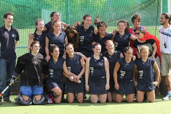 Les filles du S.A.Mérignac, en Hockey sur gazon