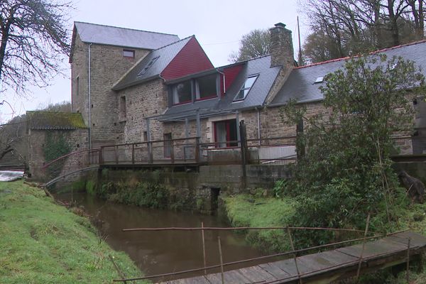 Le moulin du Pont-Neuf, au Vieux-Marché, a été construit en 1791