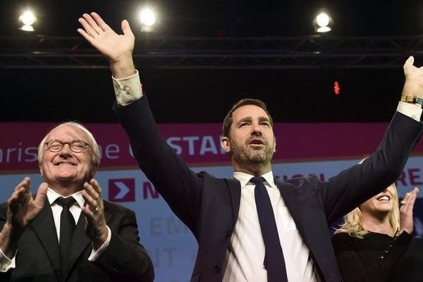 Christophe Castaner avec Michel Vauzelle, président sortant du Consei régional, en meeting jeudi 3 décembre à Marseille