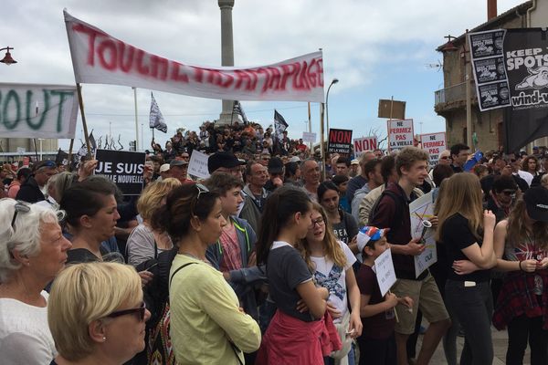 Grosse mobilisation pour la défense de l'accès à la plage de la Vieille-Nouvelle à Port-la nouvelle, dans l'Aude - 16 avril 2016