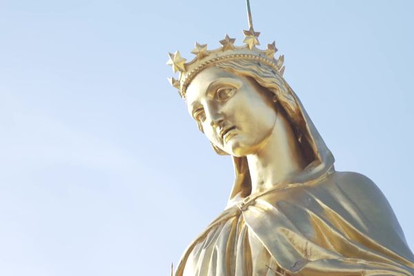 La Basilique de Fourvière, le riche cadeau des Lyonnais à la Vierge Marie, leur protectrice