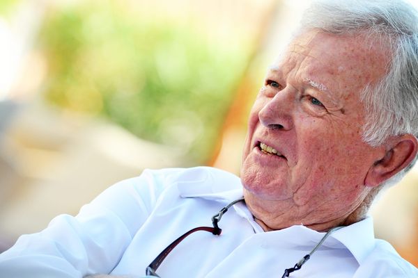 Jean-Loup Chrétien en 2012 au château de la Messardière à Saint-Tropez pour les vendanges du désert. 